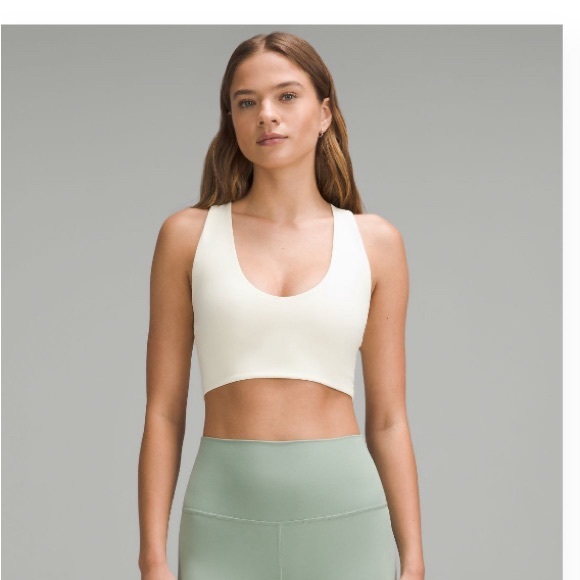 Lululemon sports bra - Picture 3 of 3